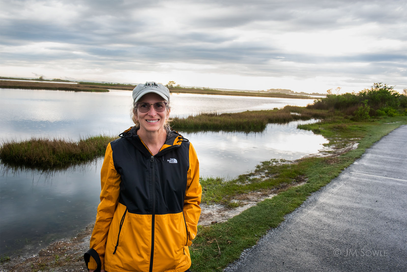 _JIM0163_1600.jpg - Just a quick shot of Hali during one of our many walks  -- this one on the estuary side of the island (Chincoteague Bay).
