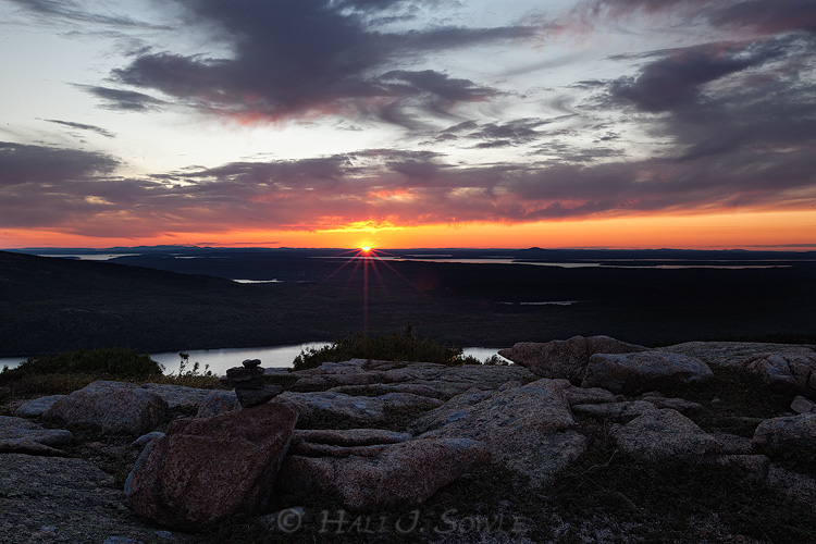 2011-09-18-AcadiaNP-10142-Edit750.jpg - Sunset from the auto road up to the summit of Cadillac Mountain.