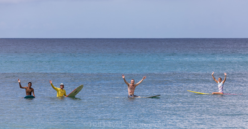 2016_11_Barbados-11253-Edit1000.jpg - Having fun between sets!  There was a really friendly vibe, and everyone was having a good time.