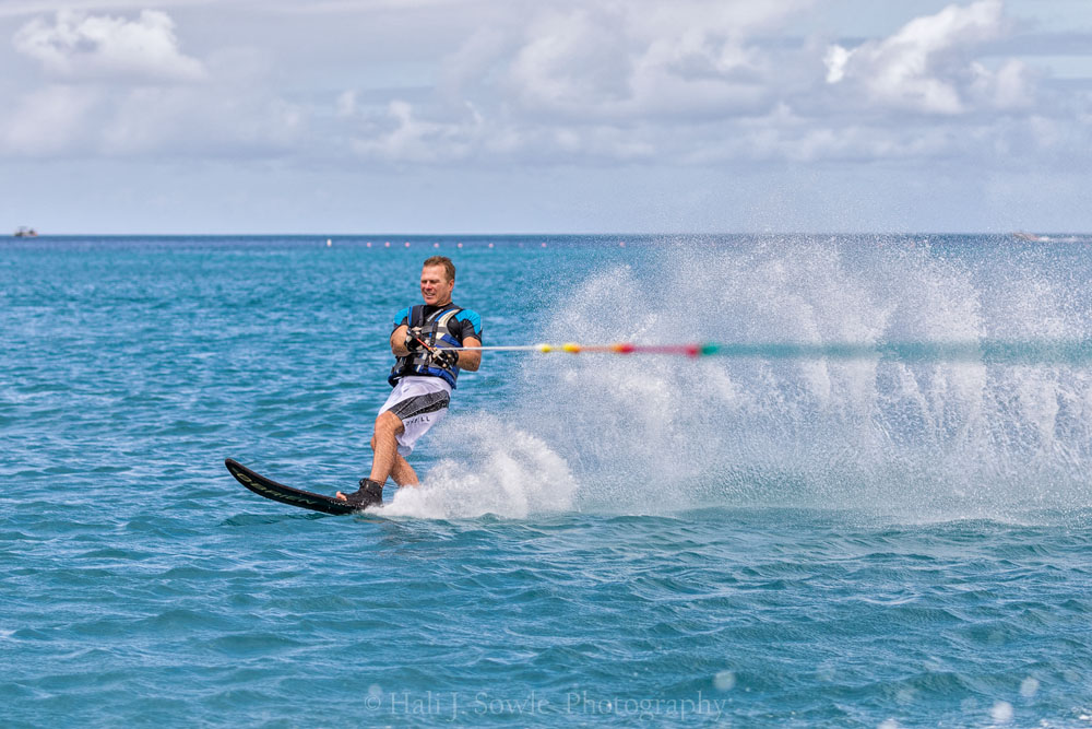 2016_11_Barbados-12061-Edit1000.jpg - We met and spent time with this fun couple from Great Britain - Graham and Caroline.  Graham was pretty amazing on the slalom ski.  We knew he was going to be good even before we met them, they brought their own gloves.