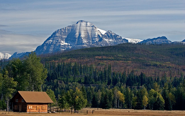 2006_09_18_Farmhousesm.jpg - Farmohouse on Outer Polebridge Road, Glacier National Park