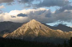 2005_07_Banffmountainsm