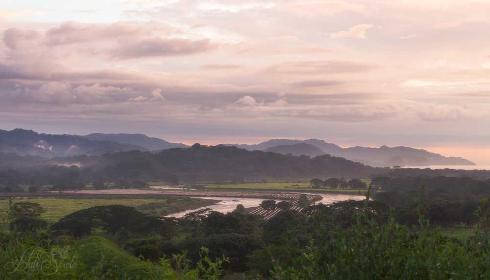 2014_11_14_CostaRica-10210-Edit1000.jpg - The sunset was all pink and pastels as the rain cleared out our first night at the Cerro Lodge, taken from a field across the street.