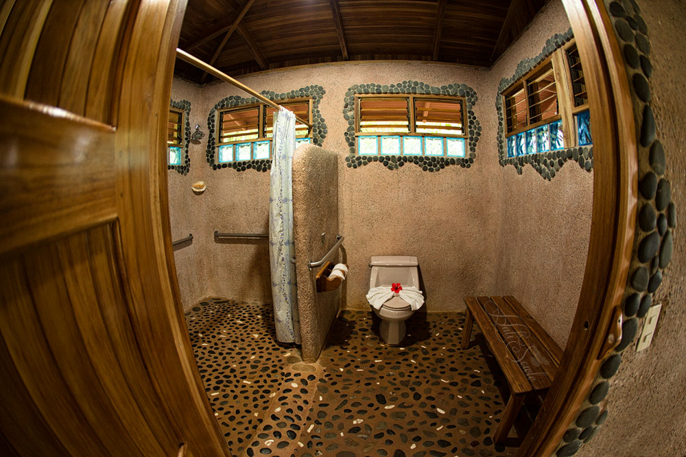 2014_11_17_CostaRica-10240-Edit1000.jpg - The Room at La Cusinga was amazing, I couldn't quite capture that but the bathroom..that I could do.