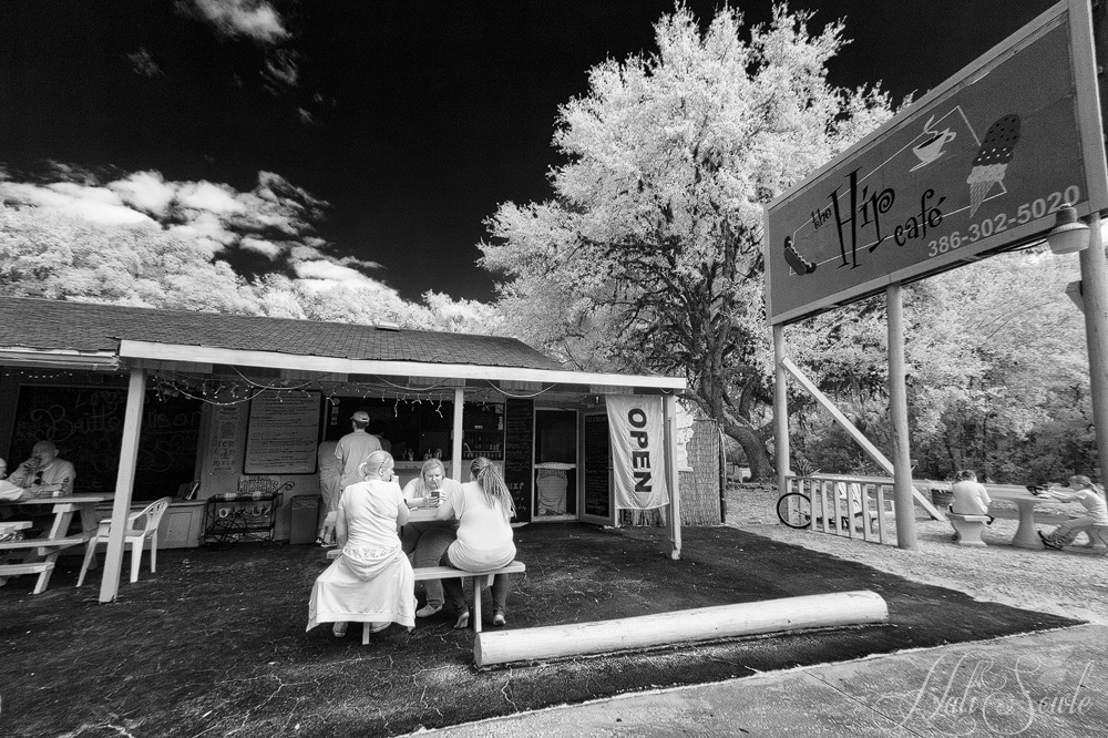 2015_02_Florida-10084-Edit1000.jpg - The Hip Cafe.  We were really in the mood for some ice cream as we drove back from Marineland to St. Augustine.  This was pretty much the only place we saw along the way.  The wait was long and the ice cream was just okay, but it was cool and sweet.