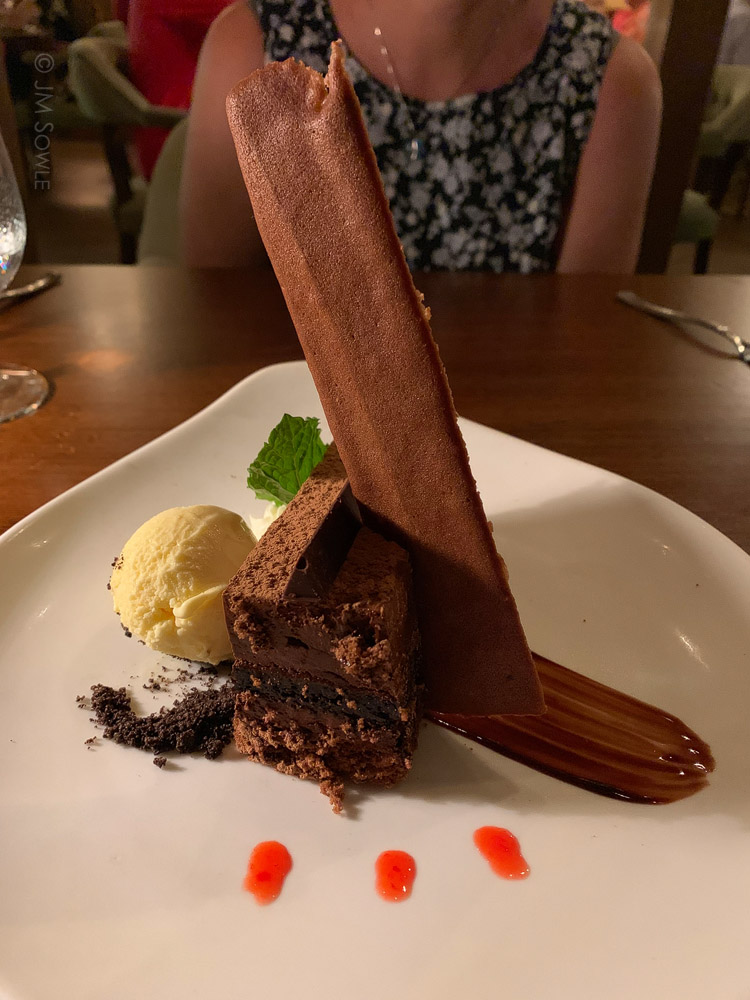 IMG_6926Adj.jpg - A delicious and beautiful dessert.