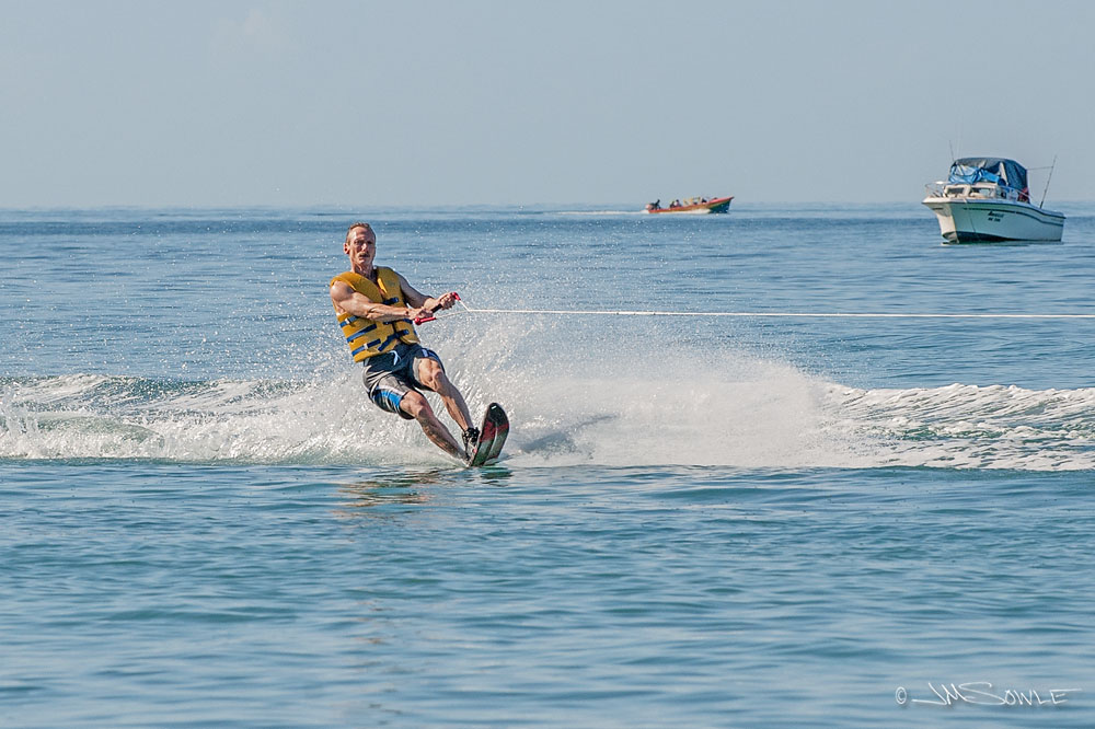 _JIM0071D.jpg - Hali shot this one (with my camera) of me water skiing again.