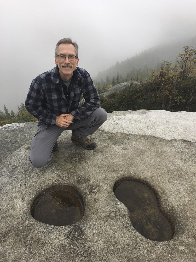 2018_09_WhiteMountainsNH-10196_edit1000.jpg - Mike at the First Cap.  It was pretty foggy when we first got there...