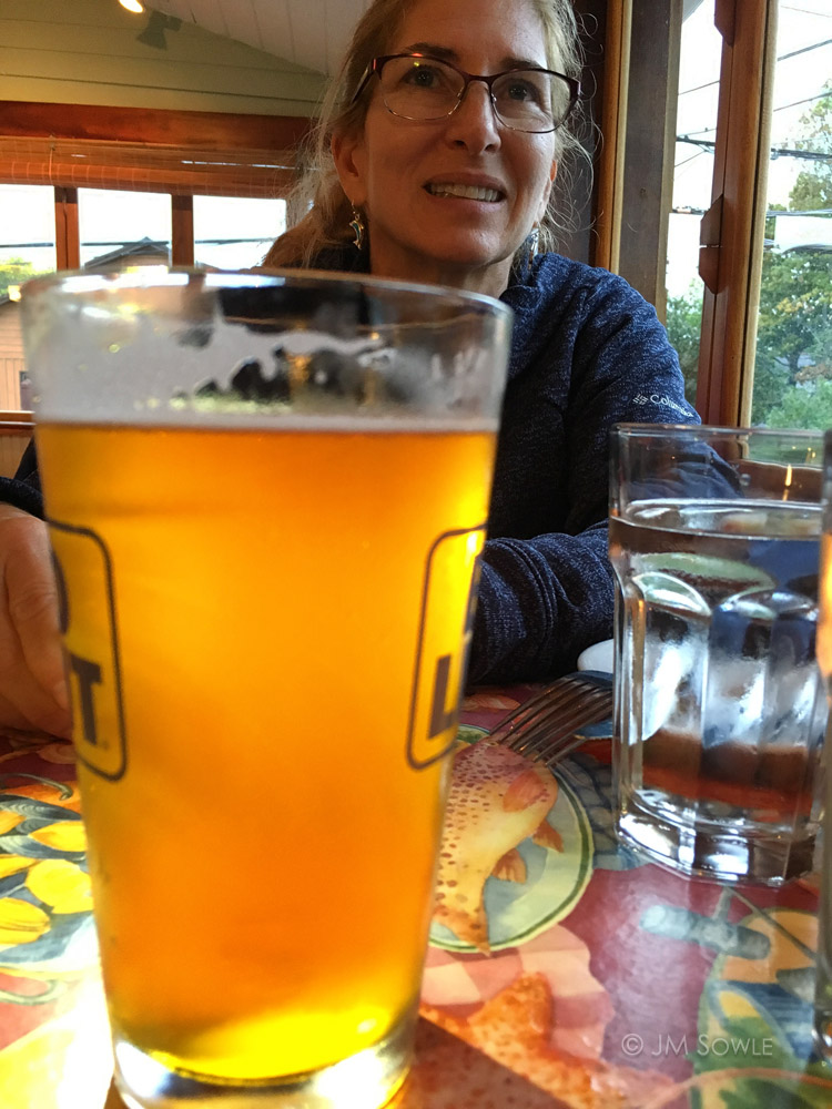 IMG_6347A.jpg - There's nothing like a fine glass of local draft after a full day of hiking around!