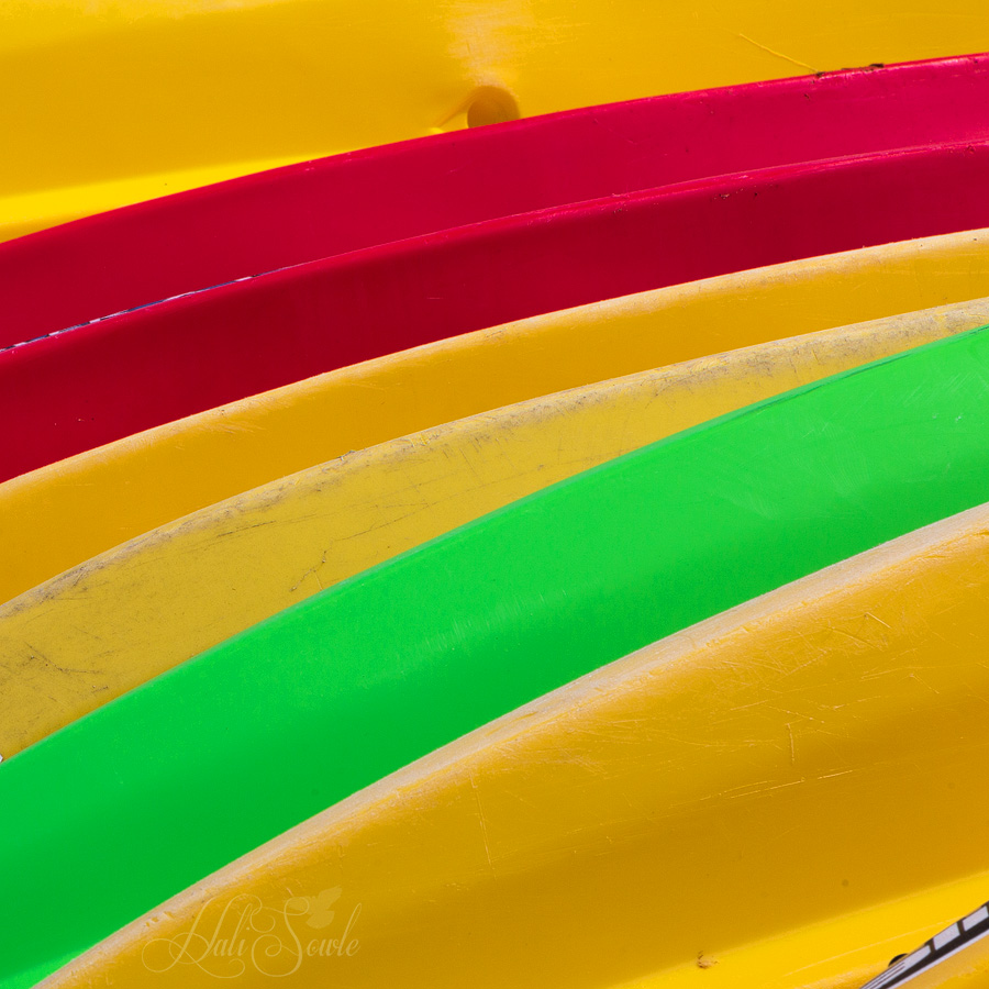 NorthCali2014_102.JPG - Waiting for a row.  Kayaks near San Carlos Beach Park