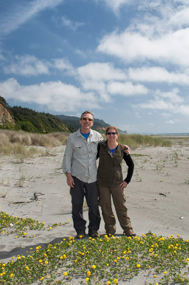 NorthCali2014_47.JPG - Mike and Hali on Gold Bluffs Beach!