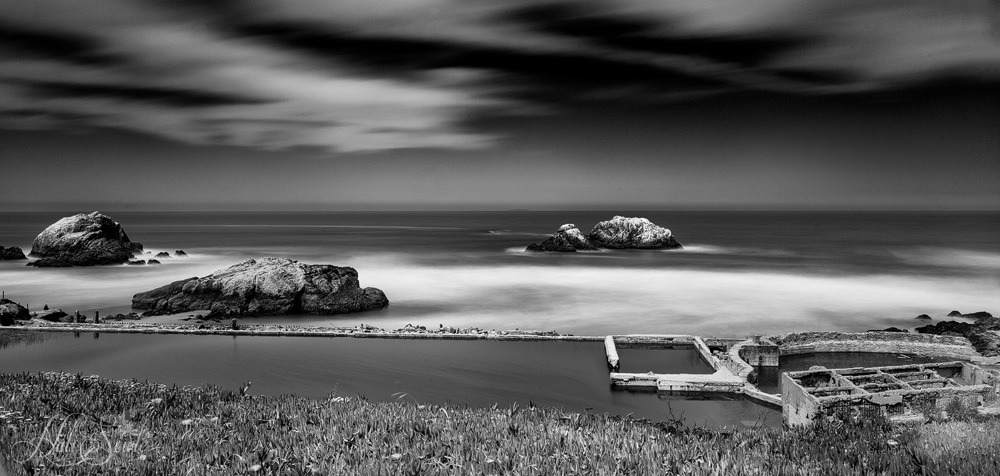 NorthCali2014_65.JPG - En-Ruin.  The remains of the old Sutro Baths.  The Sutro Baths were opened in 1896 as the largest indoor swimming area in the world.  They now lay in ruins as part of the Golden Gate Recreation Center after falling into disuse and then burning in an arson-set fire.