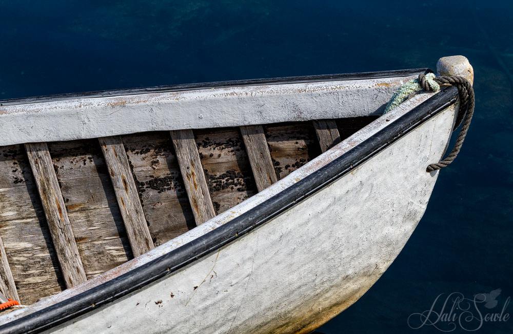 NovaScotia_65.JPG - Old wooden boat, still well used at Peggy's Cove.