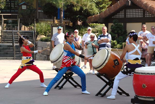 C_EPCOT10-DSC_0455Adj