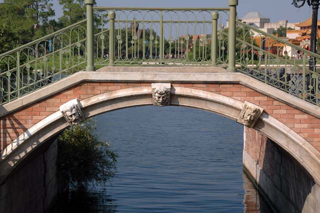 C_EPCOT16-DSC_0487Adj