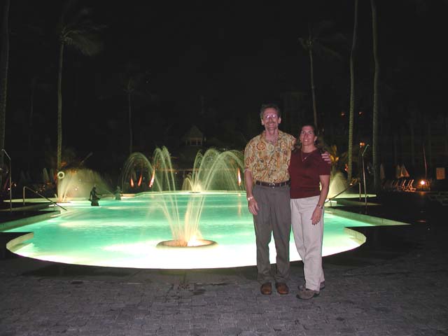 e_NightPoolFountains