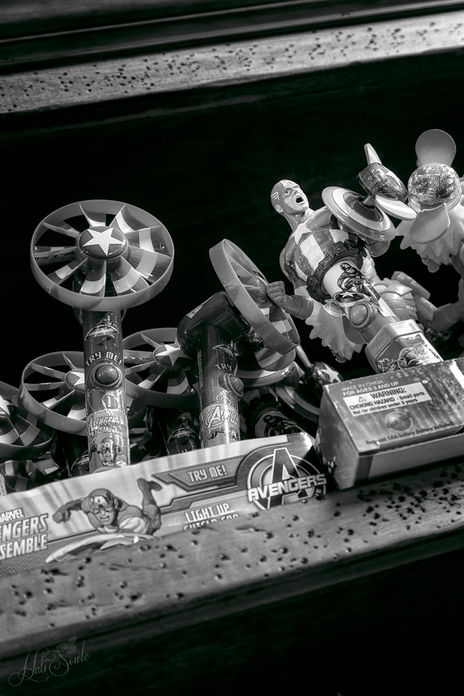 2016_06_Savannah_Charleston-10064-Edit1000.jpg - Captain America toys and dispensers at River Street Sweets in Savannah.