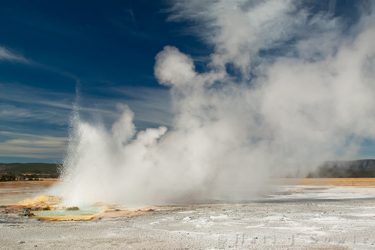 2010_09_27_Yellowstone-10383-Edit750.jpg - This was the only Geyser we actually saw erupt in the entire 10 days we were in the park.  We never really got around to "doing" the geysers, one good reason to go back and visit again! We just missed the eruption of Jet Geyser on the other side of the boardwalk but were lucky enough to watch Fountain erupt for about 15 minutes to heights of at least 15 feet before we walked away.  Fountain Geyser can erupt to 15-20 feet and last for up to 25 minutes.