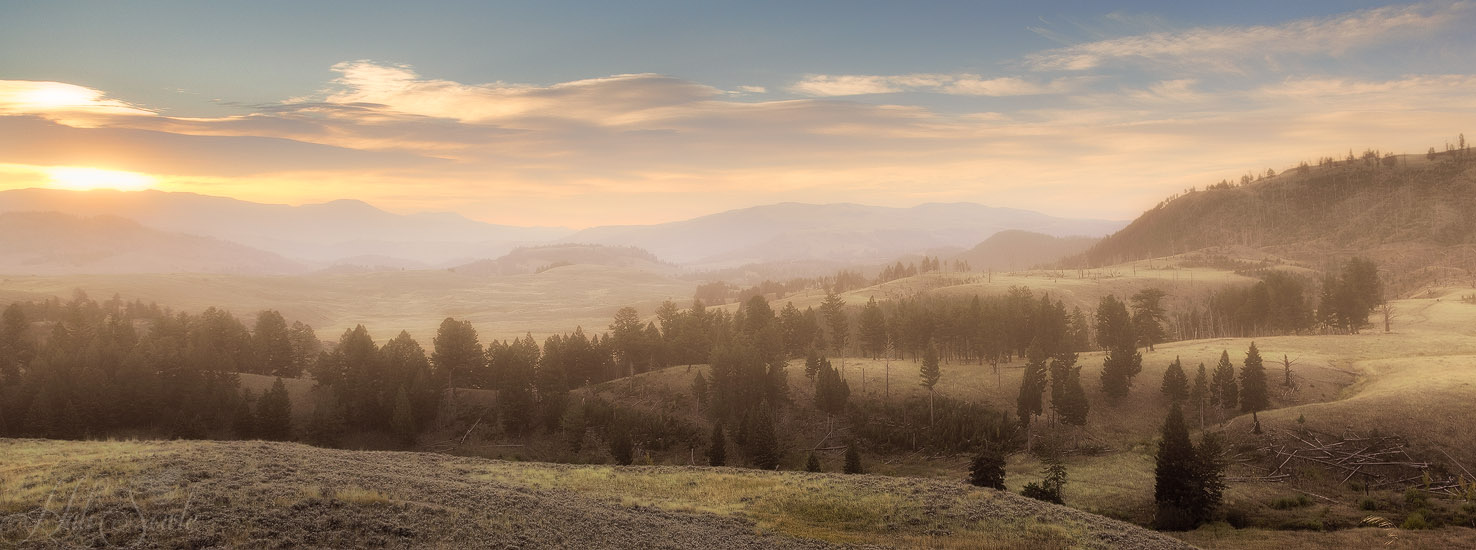 2015_09_14_Yellowstone-10021-23_Blend-Edit1000.jpg - Misty sunrise from the Grand Loop Road East of Mammoth but west of Tower Junction