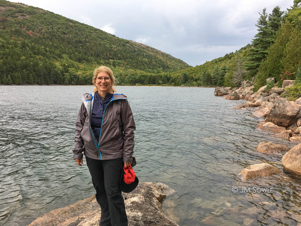 IMG_6329A.jpg - Hali posing for a photo op during our walk around Jordan Pond.