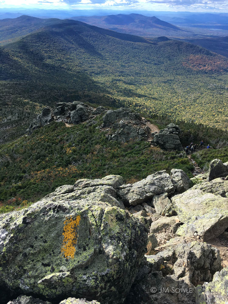 IMG_6666A.jpg - The last bit of the steep part of the trail during our descent.  The yellow marker tells us that we are ON TRAIL.